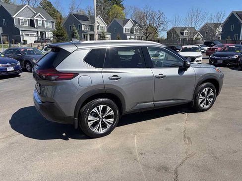 Used 2021 Nissan Rogue SV w/ Premium Package AWD/4WD image 7