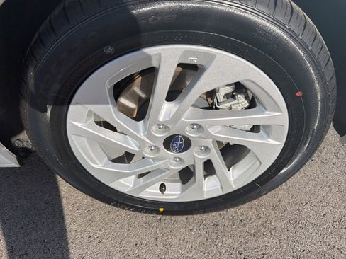 Used 2024 Subaru Impreza 2.0i image 37