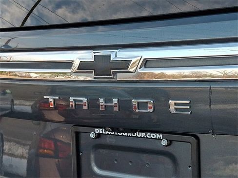 Used 2021 Chevrolet Tahoe Premier w/ Premium Package image 32