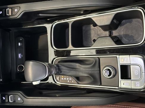 Used 2024 Kia Telluride EX FWD image 24