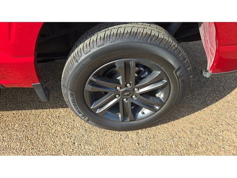 Used 2021 Ford F150 Lariat AWD/4WD image 10
