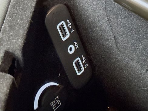 Used 2023 Dodge Challenger R/T image 23