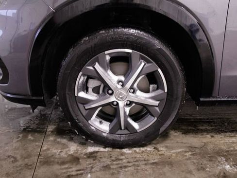 Certified 2024 Honda HR-V EX-L image 11