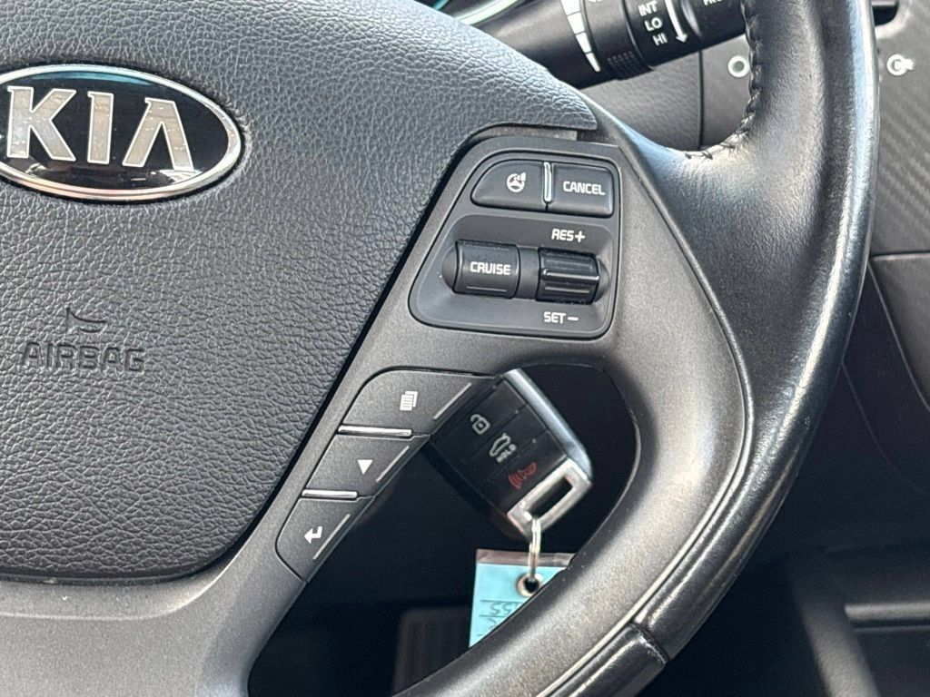 Used 2016 Kia Forte EX FWD image 32