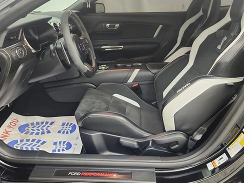 Used 2020 Ford Mustang Shelby GT500 w/ Technology Package RWD image 35