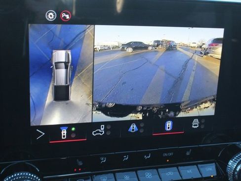 New 2026 GMC Canyon Elevation w/ Convenience Package image 42