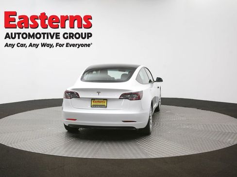 Used 2021 Tesla Model 3 Standard Range Plus image 33