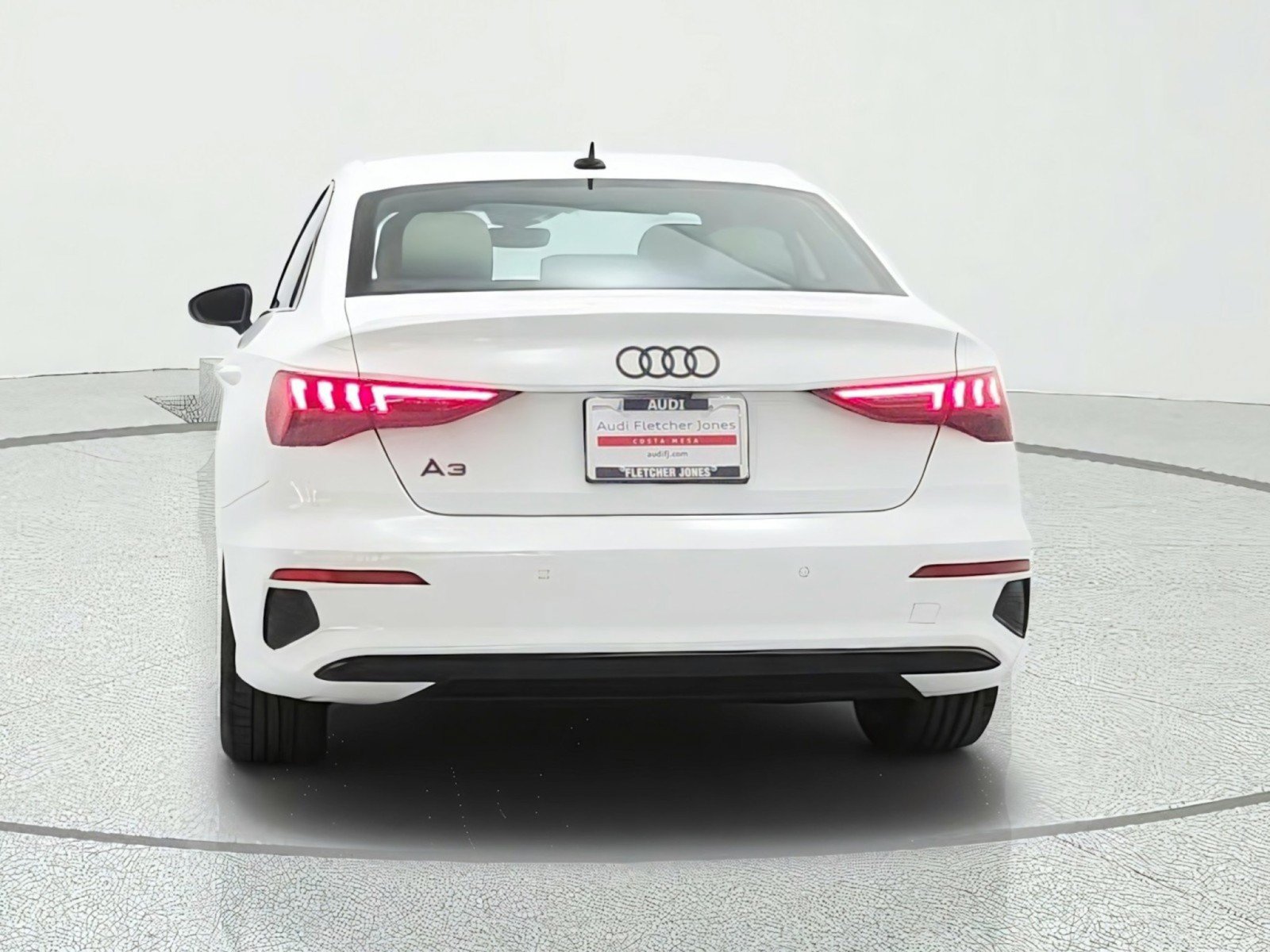 Used 2023 Audi A3 2.0T Premium FWD image 6