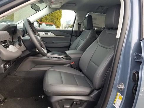 New 2026 Ford Explorer Active w/ Active Comfort Package image 15