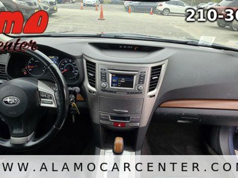 Used 2013 Subaru Outback 2.5i Limited image 18