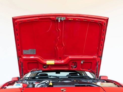 Used 1989 Porsche 944 Turbo image 95