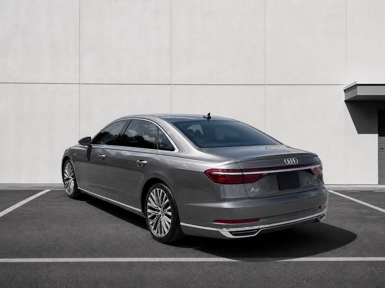 Used 2019 Audi A8 L 3.0T AWD/4WD image 4
