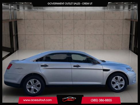 Used 2018 Ford Taurus Police Interceptor AWD image 11