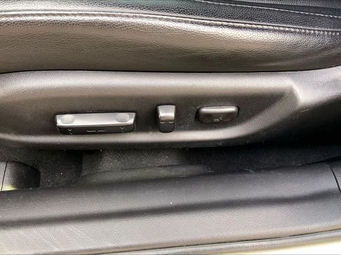 Used 2019 Acura ILX FWD image 32