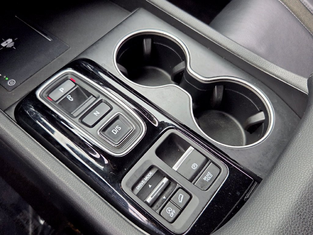 Certified 2024 Honda Pilot Touring image 33