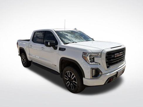Used 2021 GMC Sierra 1500 AT4 w/ Technology Package AWD/4WD image 4
