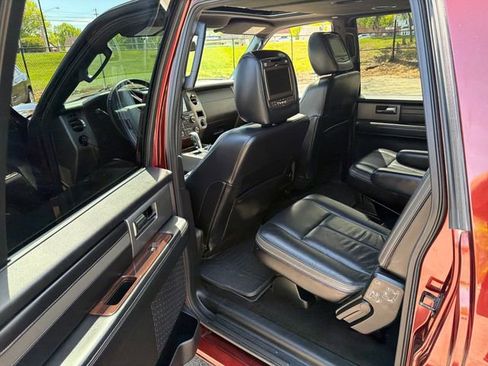 Used 2017 Ford Expedition EL Platinum AWD/4WD image 23