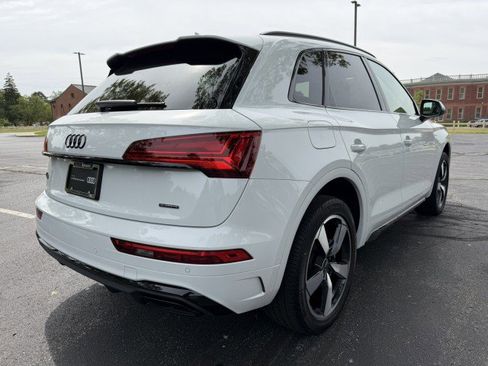 Certified 2023 Audi Q5 2.0T Premium Plus w/ Premium Plus Package AWD/4WD image 7