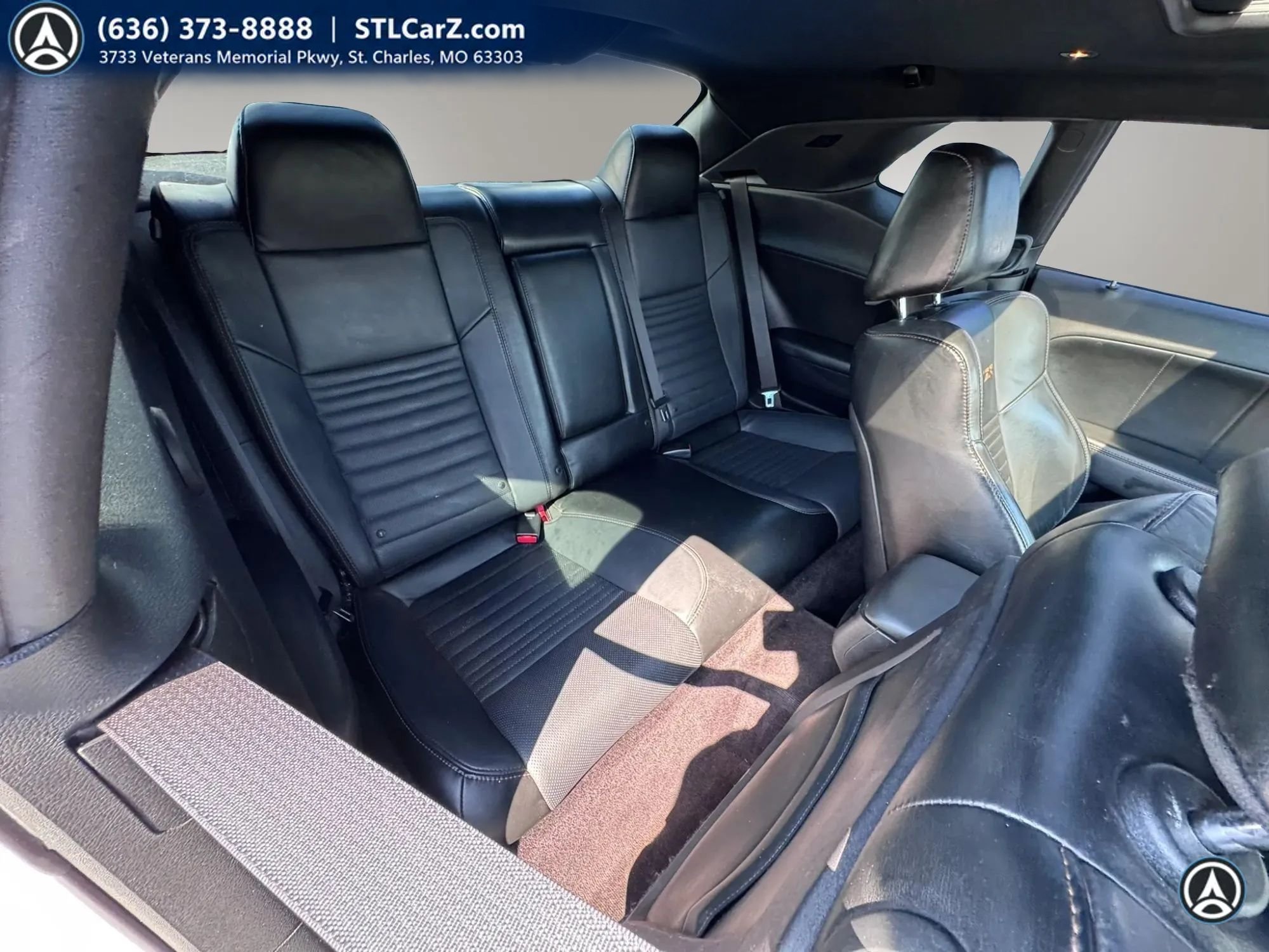 Used 2016 Dodge Challenger R/T Scat Pack RWD image 15