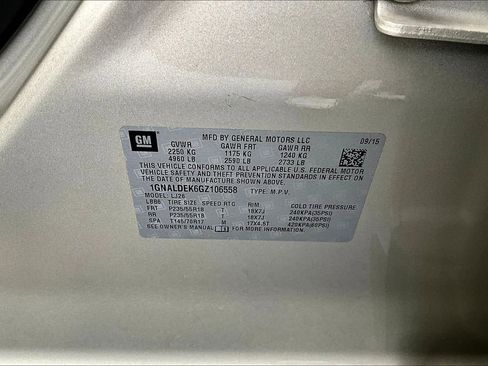 Used 2016 Chevrolet Equinox LTZ w/ Enhanced Convenience Package image 35