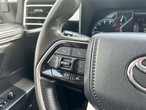 Used 2022 Toyota Tundra SR5 w/ Convenience Package image 21