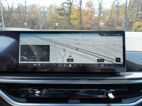 New 2026 BMW X5 M60i w/ Executive Package image 19