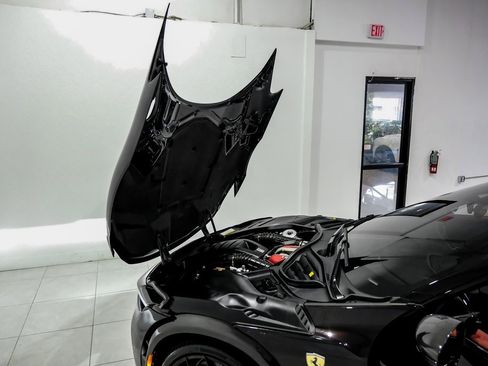 Used 2024 Ferrari Purosangue image 57