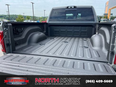 New 2026 RAM 2500 Laramie AWD/4WD image 20