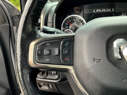 Used 2020 RAM 1500 Sport image 12