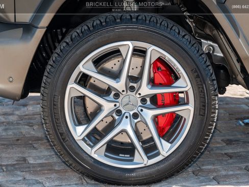 Used 2025 Mercedes-Benz G 63 AMG 4MATIC image 36