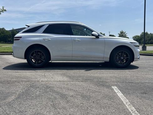 New 2027 Genesis GV70 2.5T Advanced AWD/4WD image 8