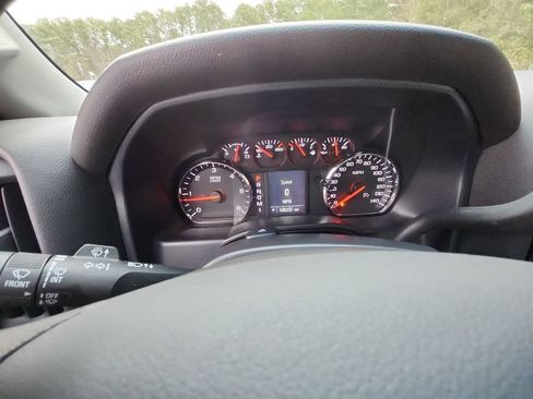 Certified 2016 Chevrolet Silverado 2500 W/T w/ Snow Plow Prep Package image 16