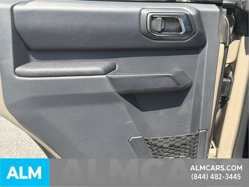 Used 2025 Ford Bronco Outer Banks w/ Sasquatch Package AWD/4WD image 24