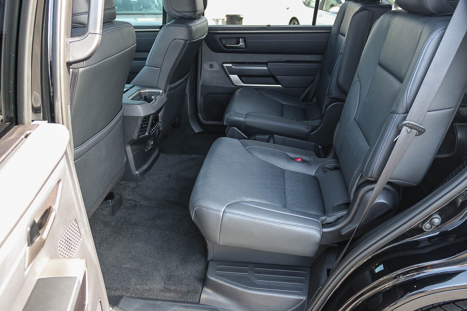 New 2026 Toyota Sequoia Platinum w/ TRD Off-Road Package AWD/4WD image 21