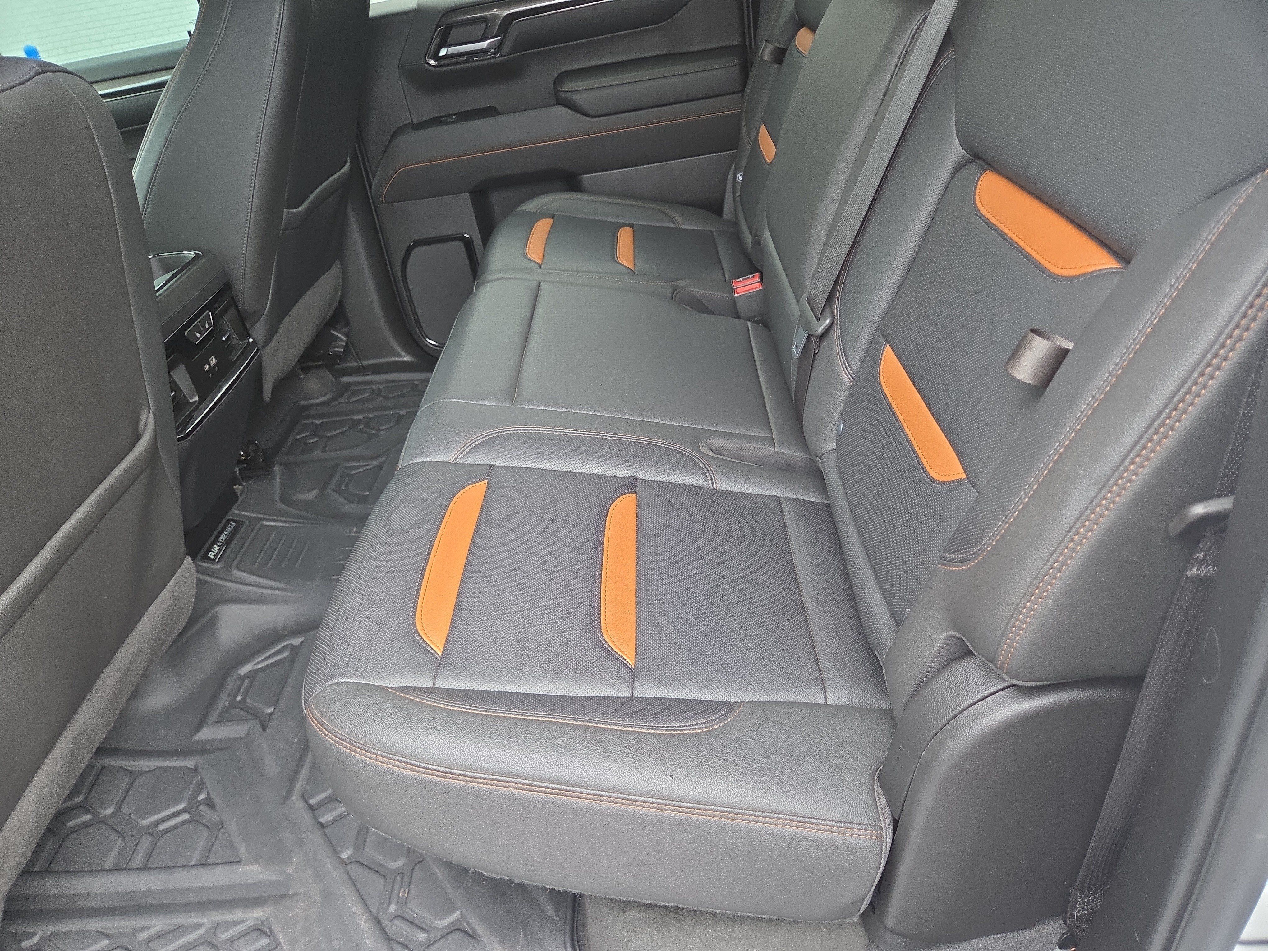 Used 2023 GMC Sierra 1500 AT4 w/ AT4 Premium Package AWD/4WD image 23