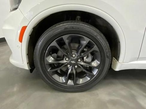 Used 2022 Dodge Durango R/T w/ Blacktop Package AWD/4WD image 21