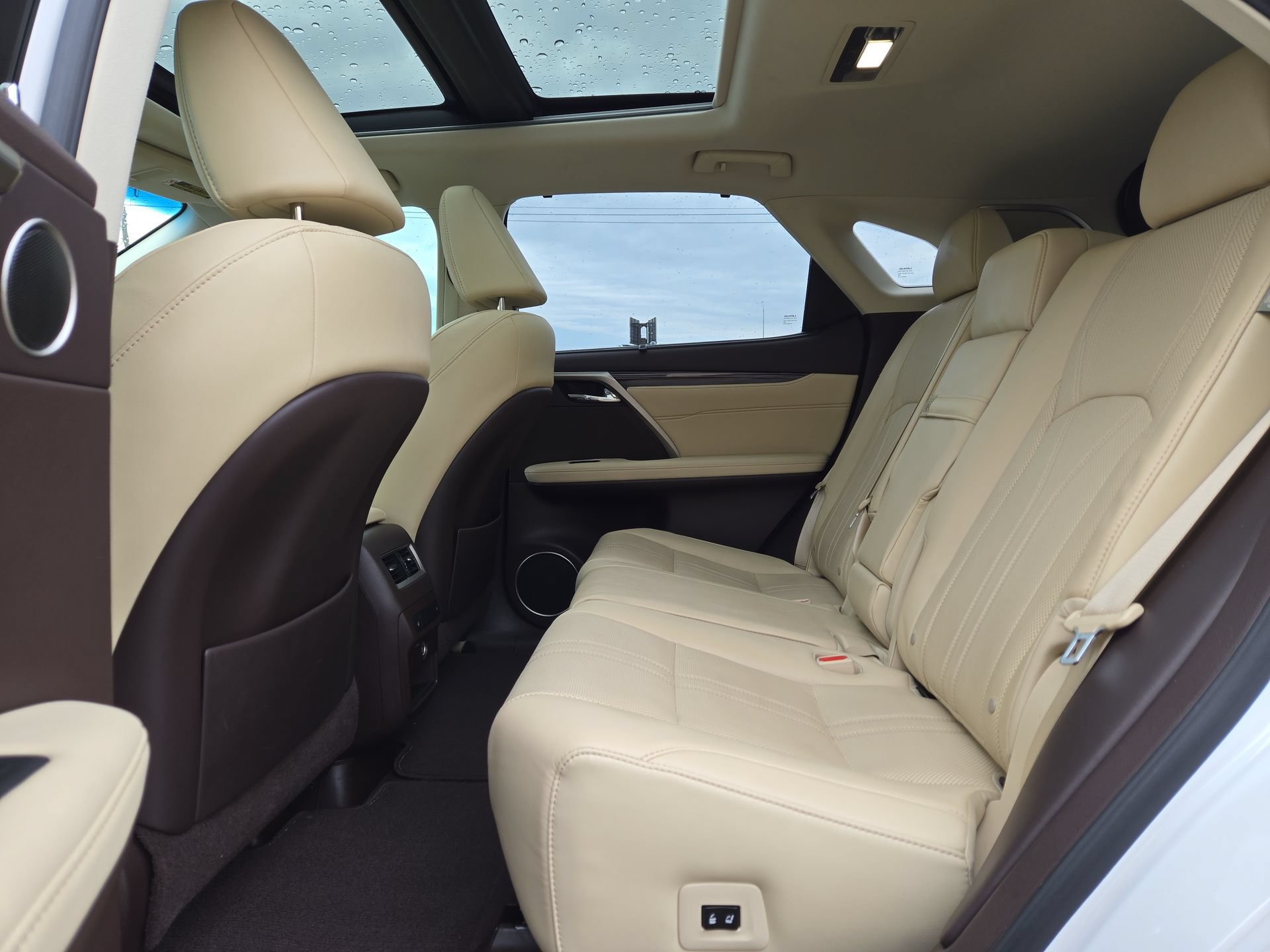 Used 2016 Lexus RX 350 FWD w/ Luxury Package image 13