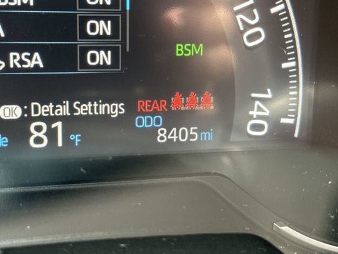 Used 2024 Toyota RAV4 XLE w/ Convenience Package FWD image 24
