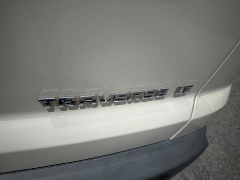 Used 2012 Chevrolet Traverse LT AWD/4WD image 19