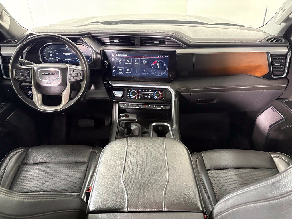 Used 2023 GMC Sierra 1500 Denali AWD/4WD image 33
