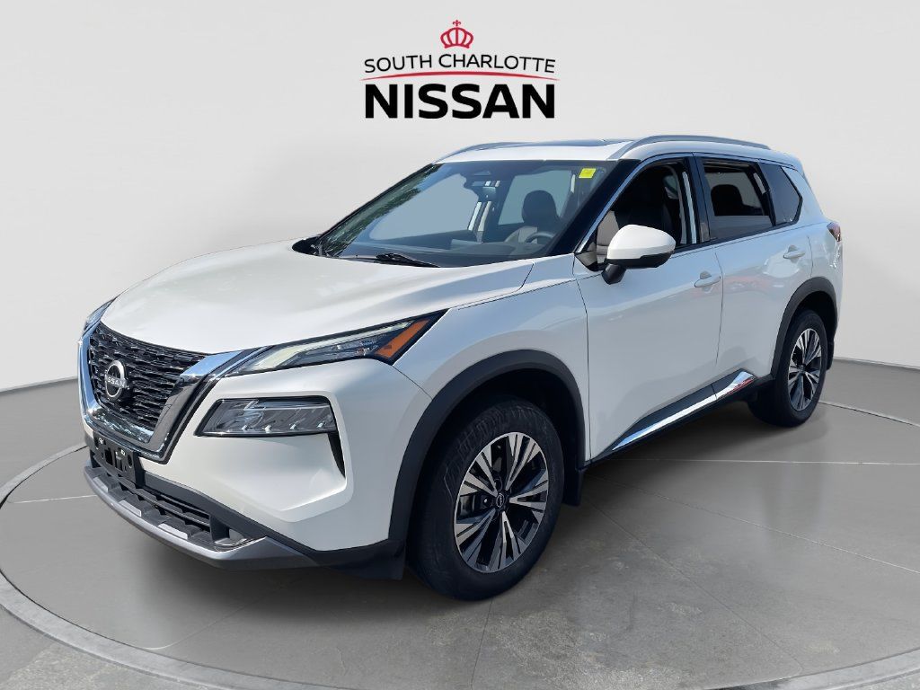 Used 2023 Nissan Rogue SL AWD/4WD image 3