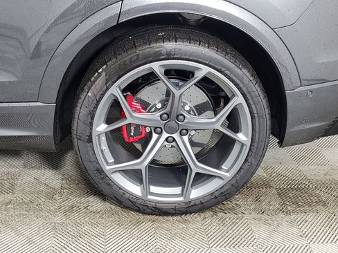 New 2026 Audi RS Q8 performance image 16