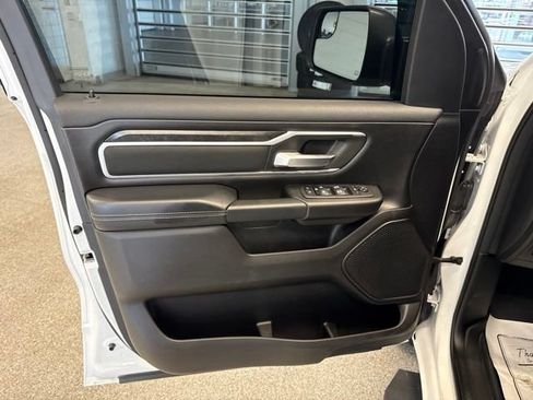 Used 2023 RAM 1500 Big Horn AWD/4WD image 22