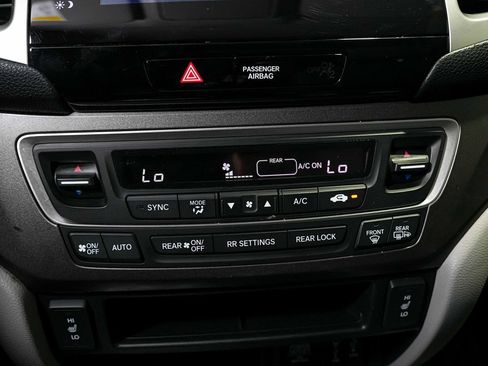 Used 2017 Honda Pilot EX-L image 21