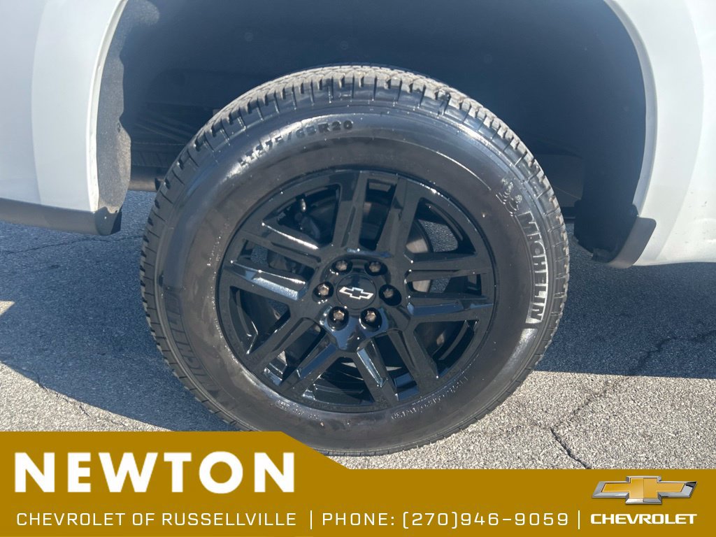 Used 2022 Chevrolet Silverado 1500 RST AWD/4WD image 42