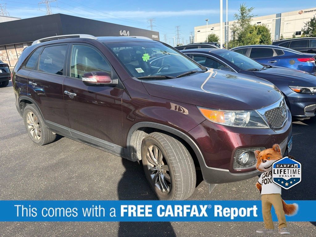 Used 2011 Kia Sorento EX w/ Limited Pkg FWD image 2