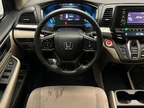 Used 2019 Honda Odyssey LX image 14