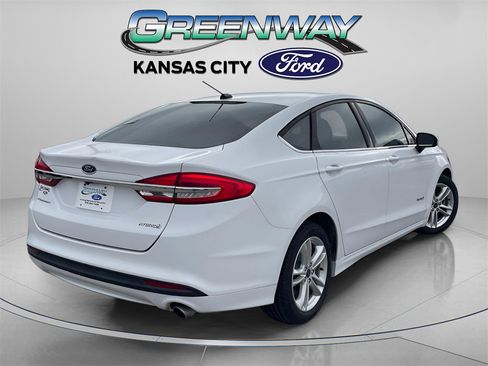 Used 2018 Ford Fusion S image 8