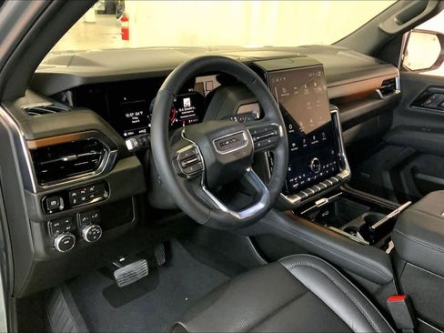 Used 2026 GMC Yukon Denali image 18