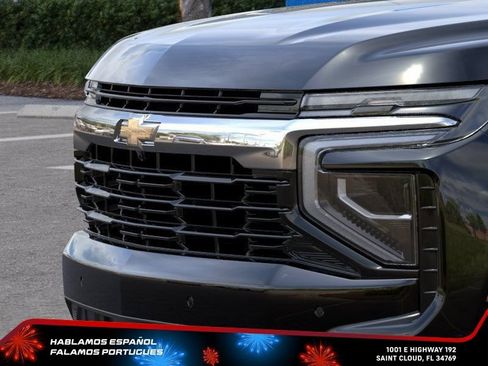 New 2026 Chevrolet Suburban LS RWD image 19